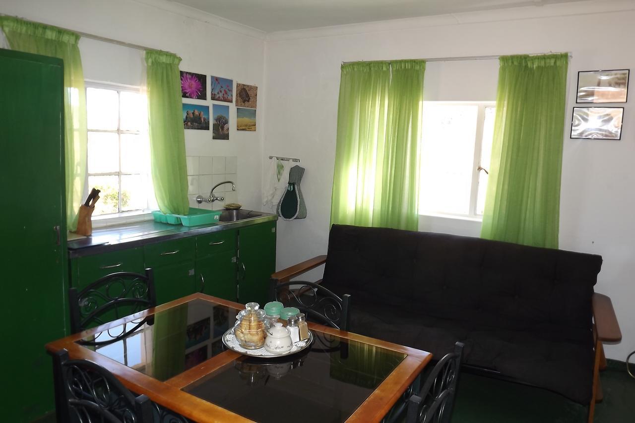 Verbe Farm Accommodation Kamieskroon Luaran gambar